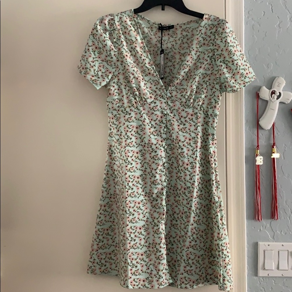 Teal floral sundress 🌷